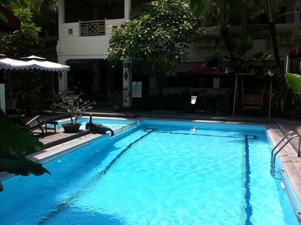 Hotel Indah Palace Yogyakarta Exterior foto