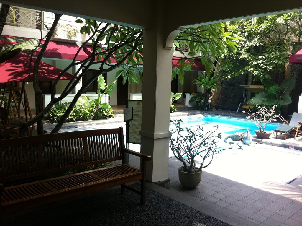 Hotel Indah Palace Yogyakarta Exterior foto