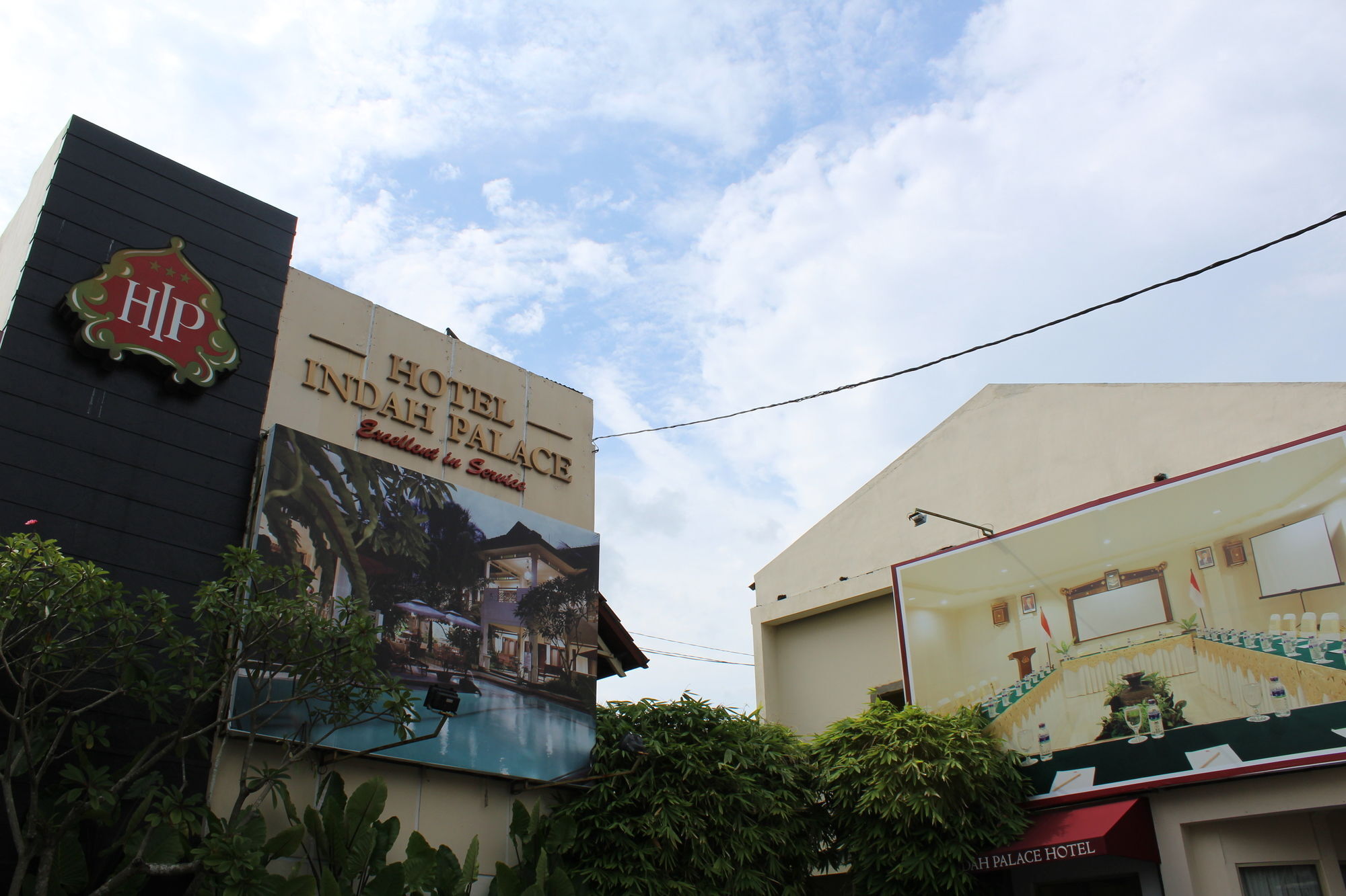 Hotel Indah Palace Yogyakarta Exterior foto