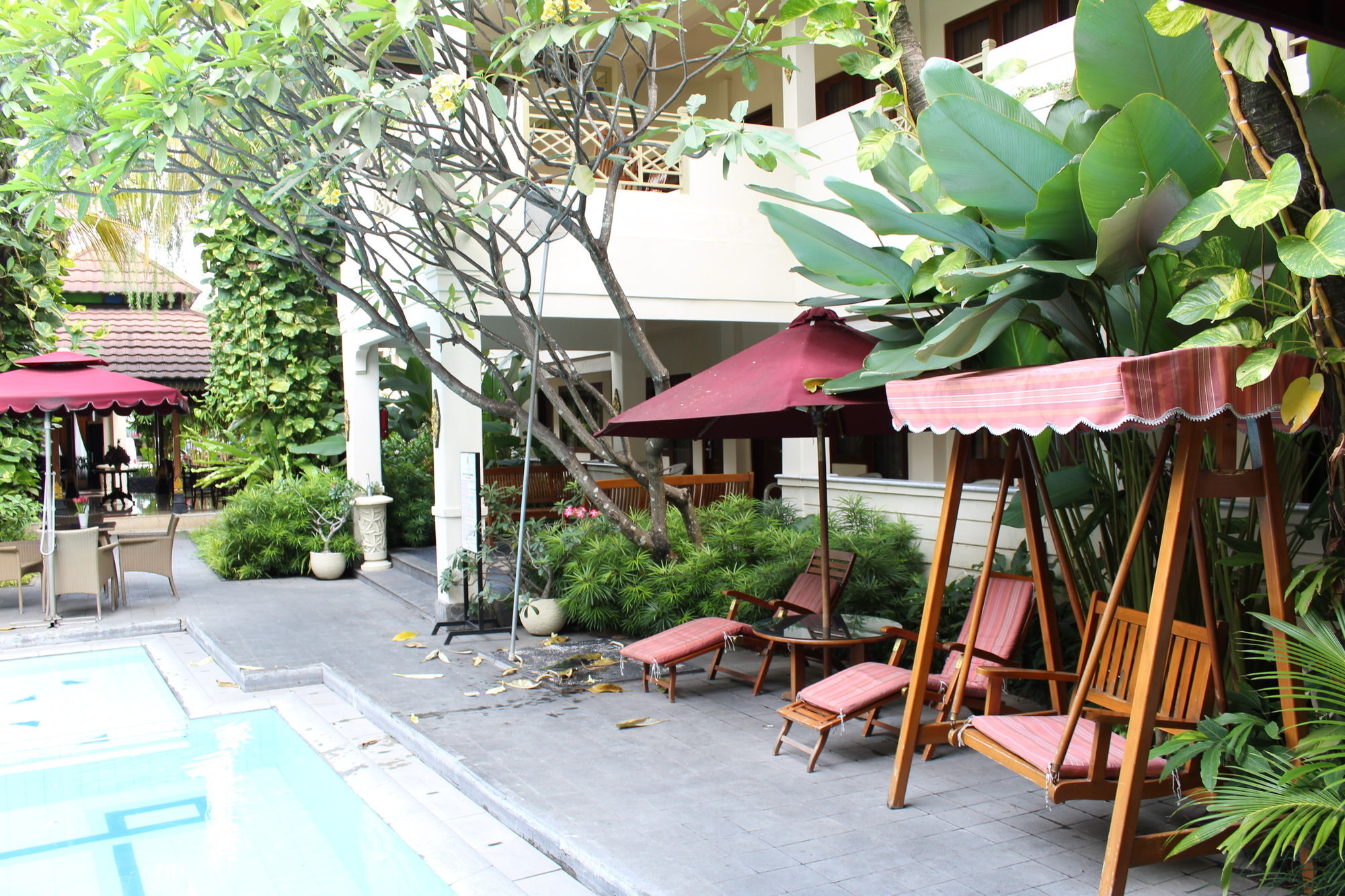 Hotel Indah Palace Yogyakarta Exterior foto